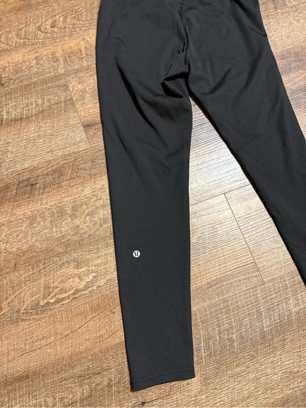 Lululemon Classic Black Stretch Leggings - Medium